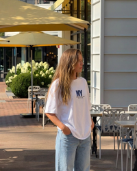 Mia | graphic tee