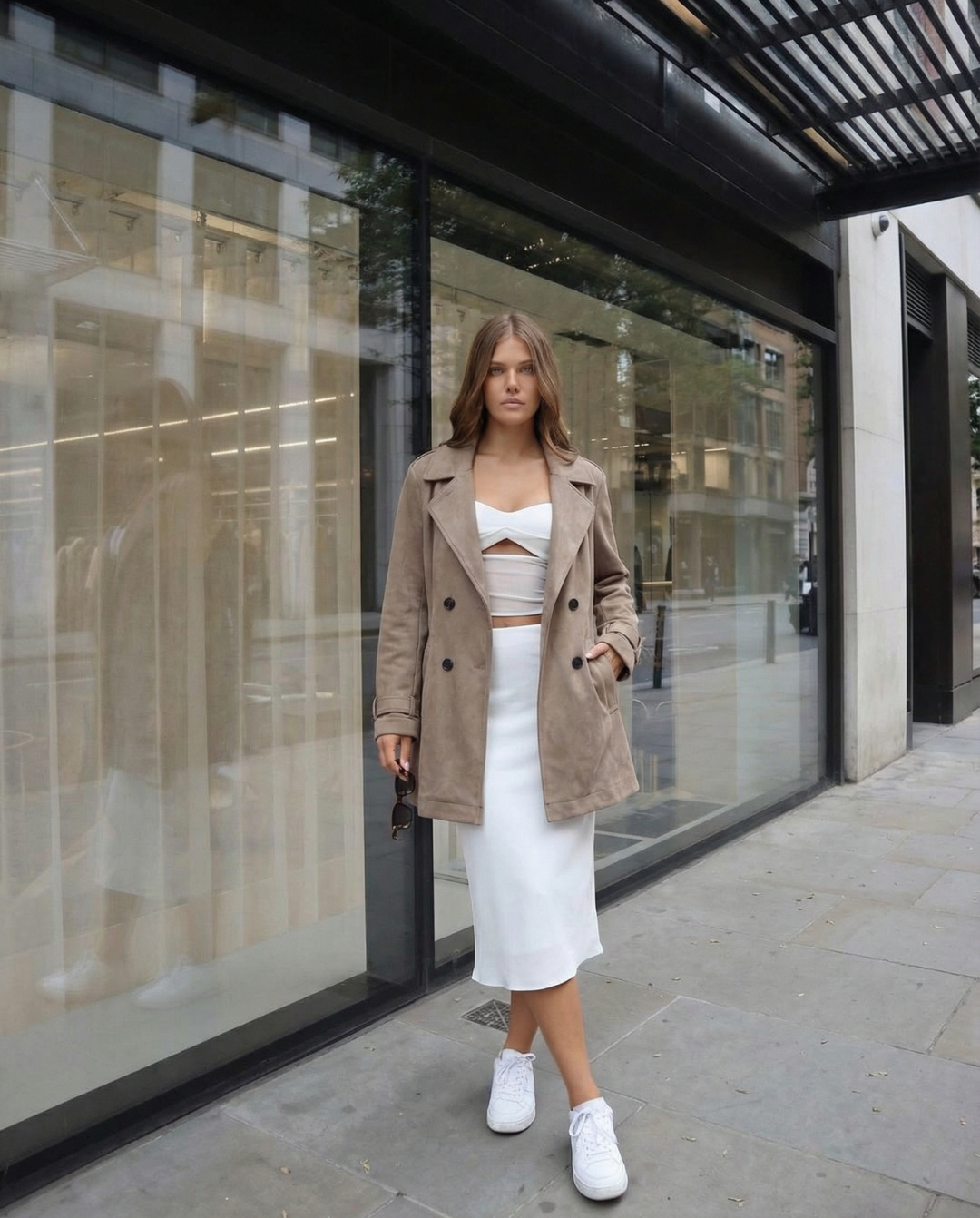 Una | cropped trench coat