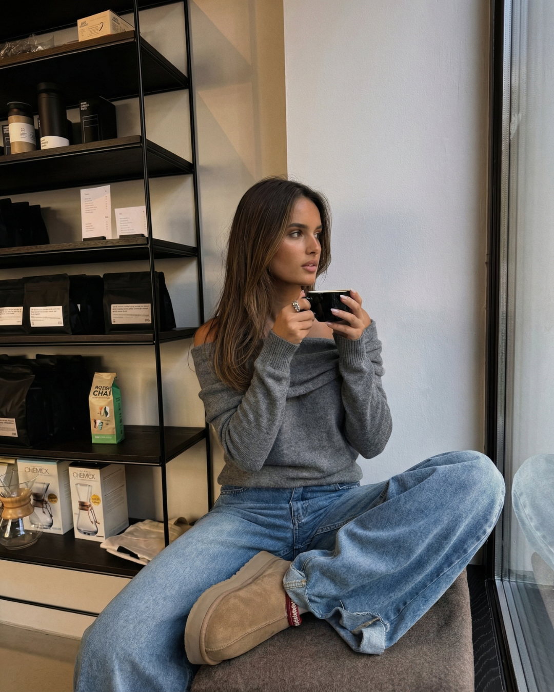 Lola | off shoulder top