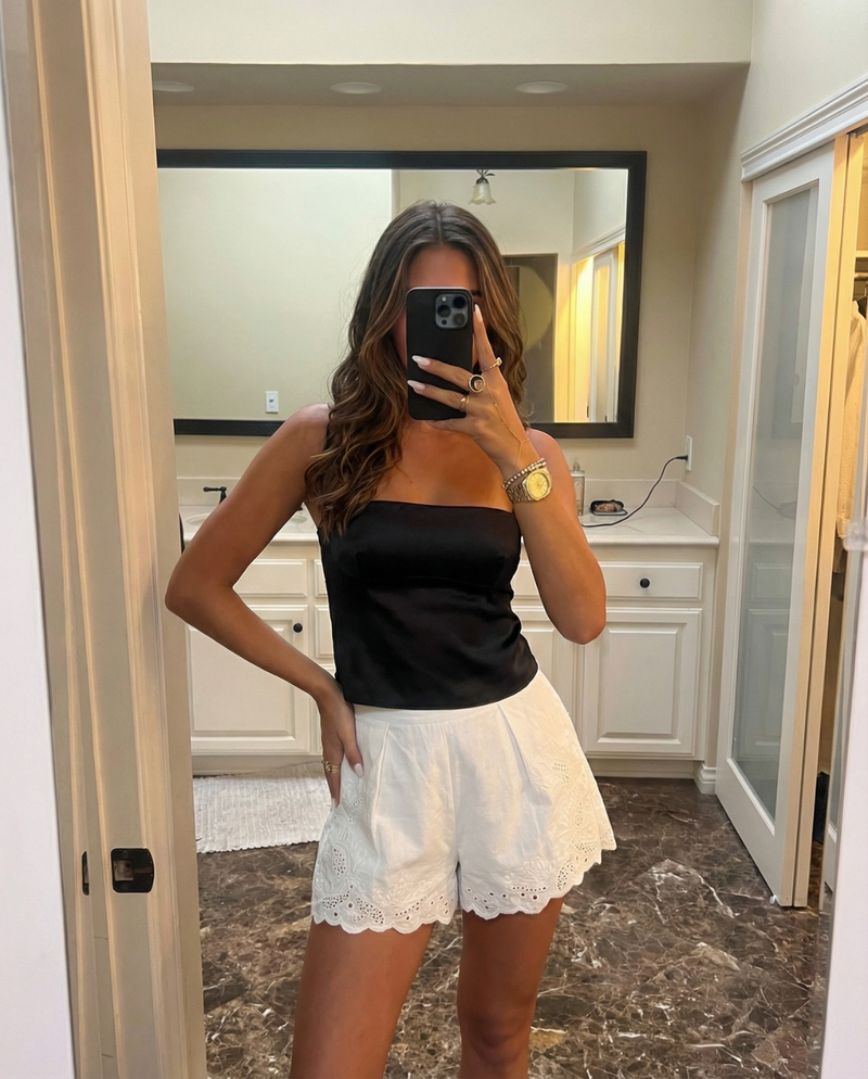 Sophie | white linen shorts
