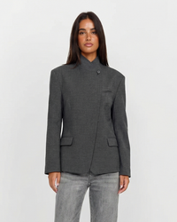 Isla | summer blazer