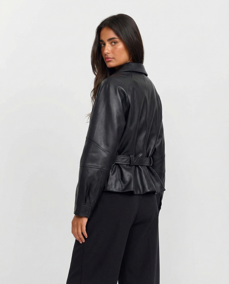 Amber | cropped trench coat