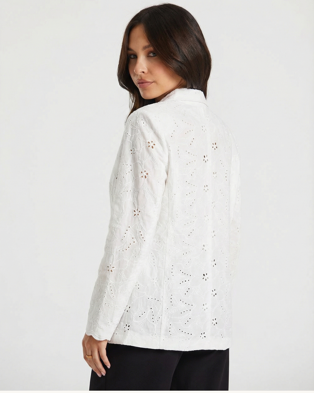 Eleanor | white blazer