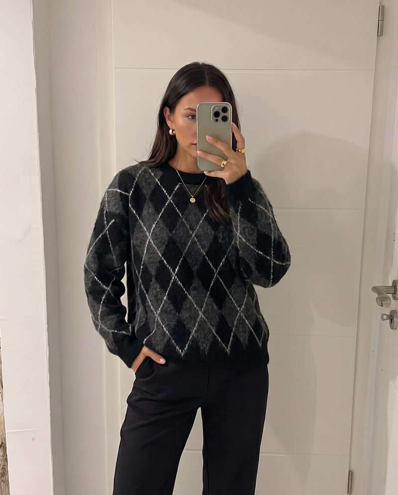 Cressida | Relaxed Argyle Knit Top