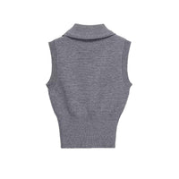 Alma | Knitted Top Grey Sleeveless Collared Crop