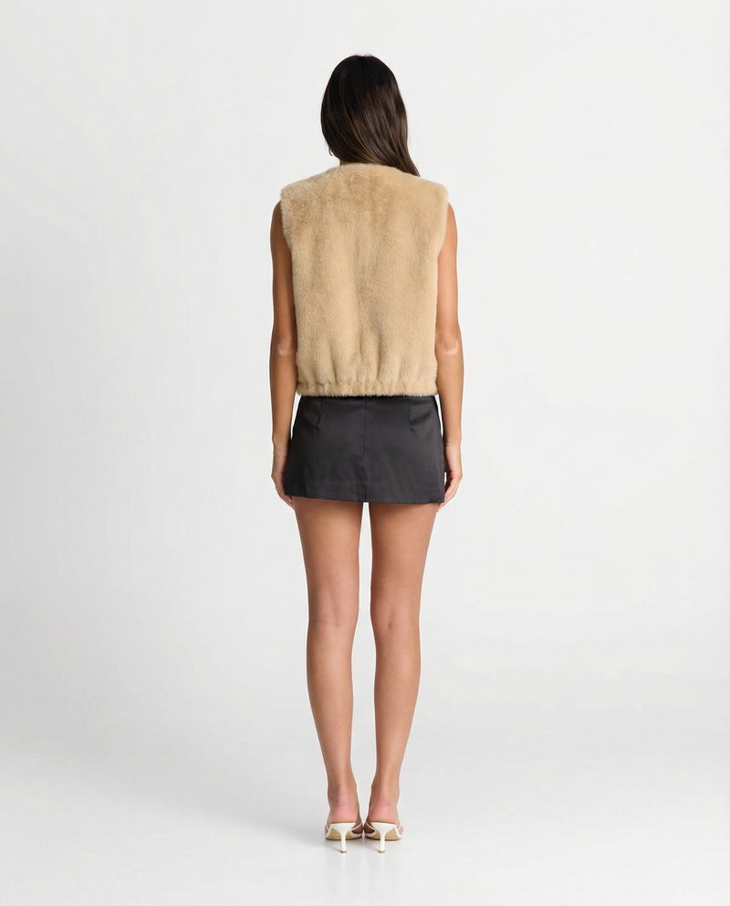 Darcy | cropped vest